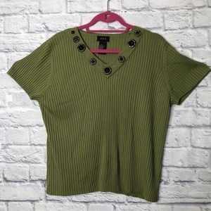 RQT womens Embellished Neckline ribbed sweater short sleeve Olive XL